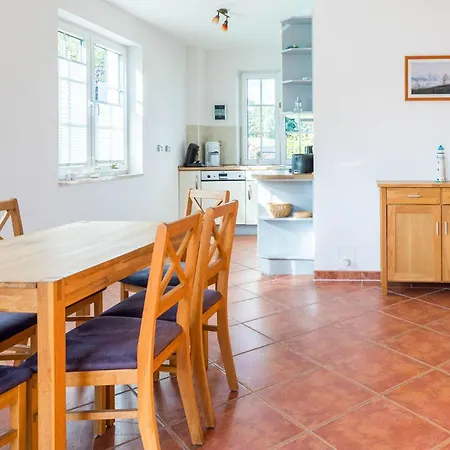 Johanna Eg Apartman *